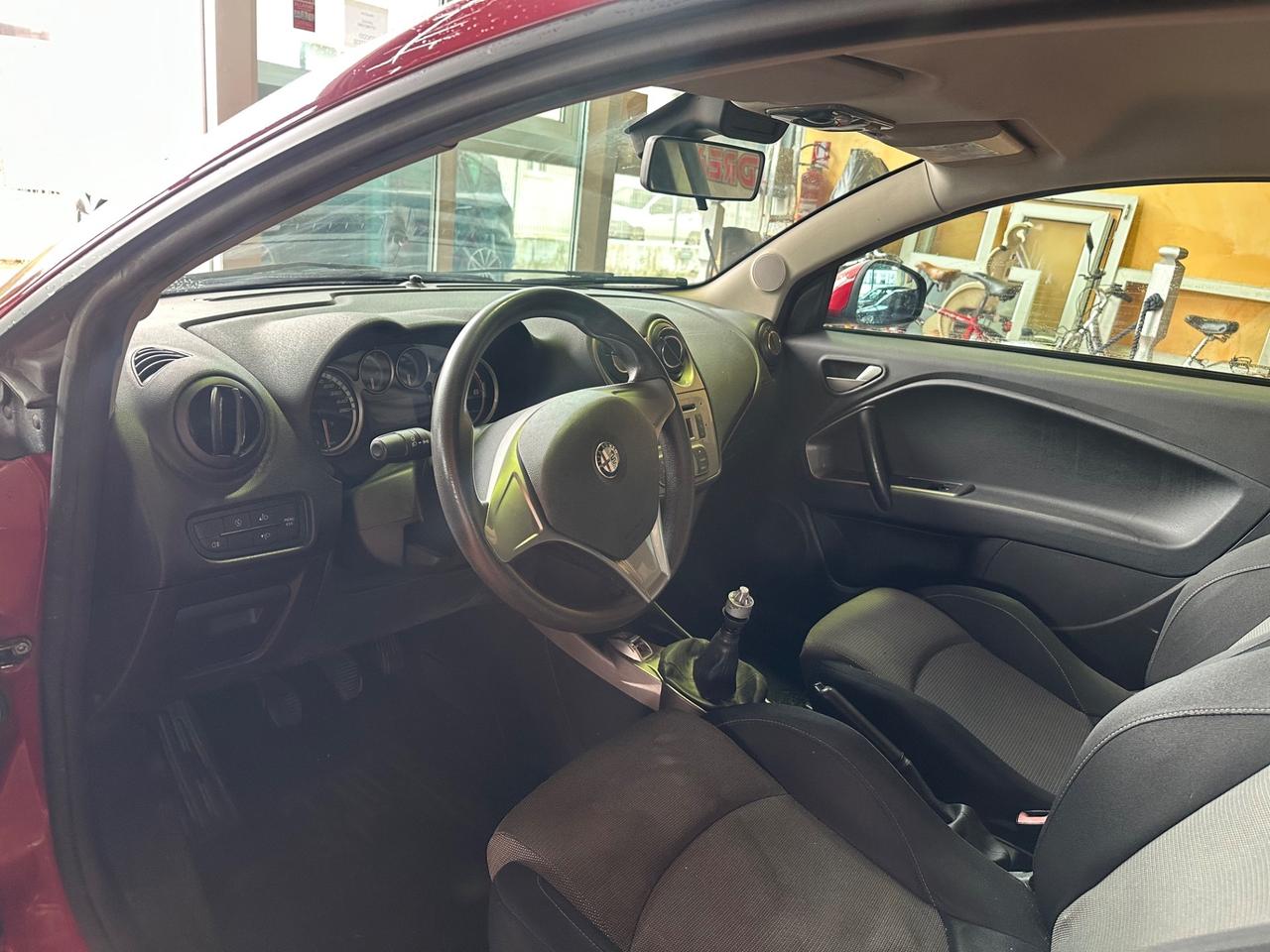 Alfa Romeo MiTo 1.3 JTDm-2 95 CV S&S Distinctive Premium Pack