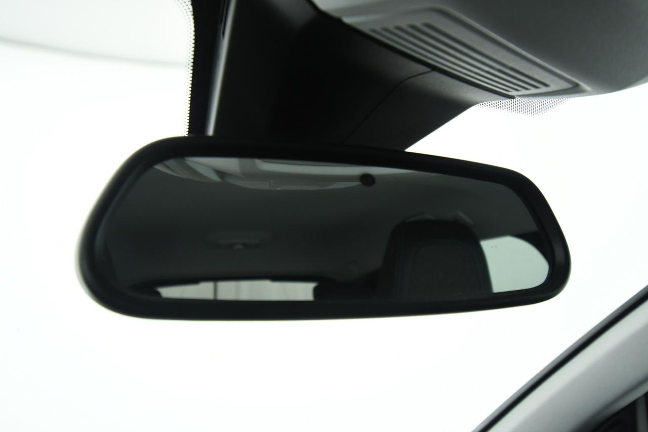 PEUGEOT 3008 1.5 bluehdi Allure s&s 130cv eat8 CAMERA+FULL LED+APP CONNECT