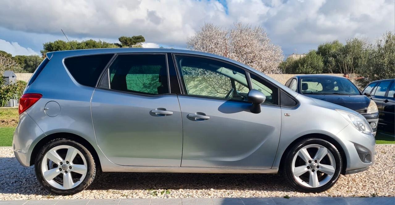 Opel Meriva 1.4 16V Cosmo