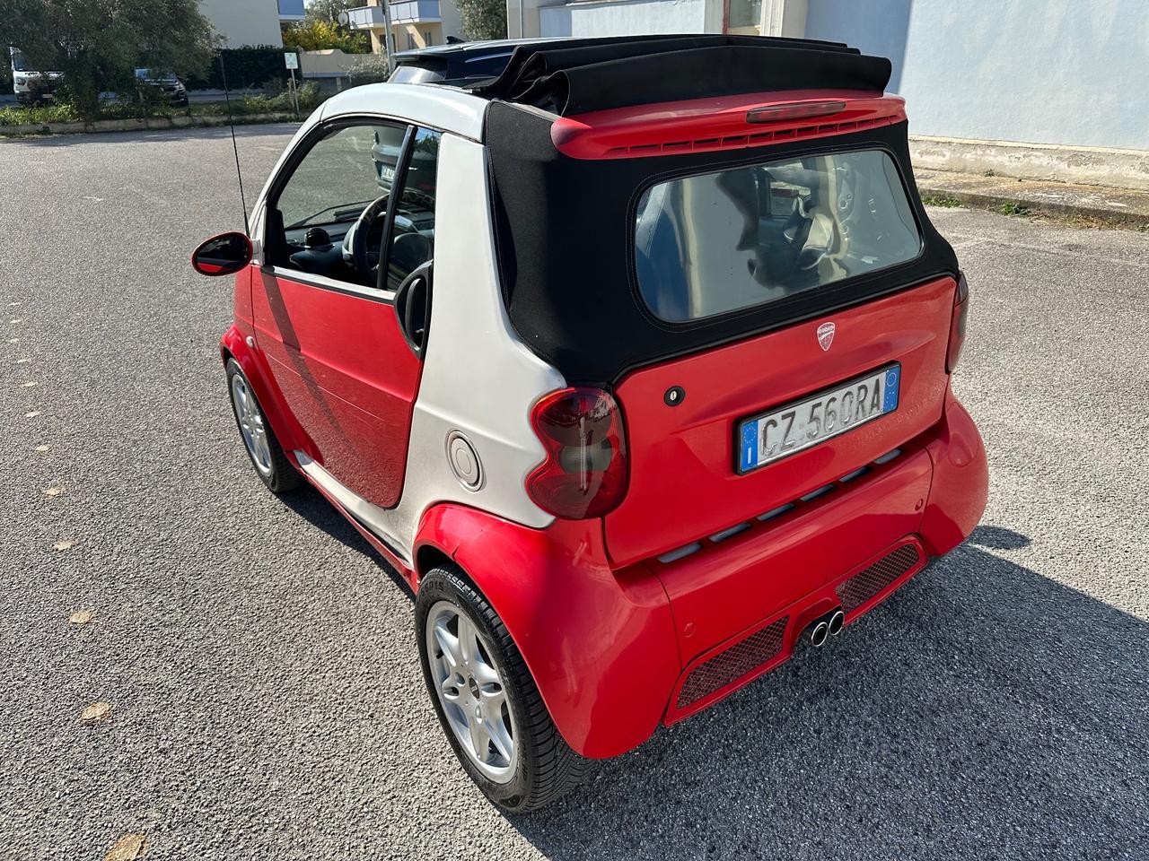SmartForTwo 800 cabrio Ducati 2006