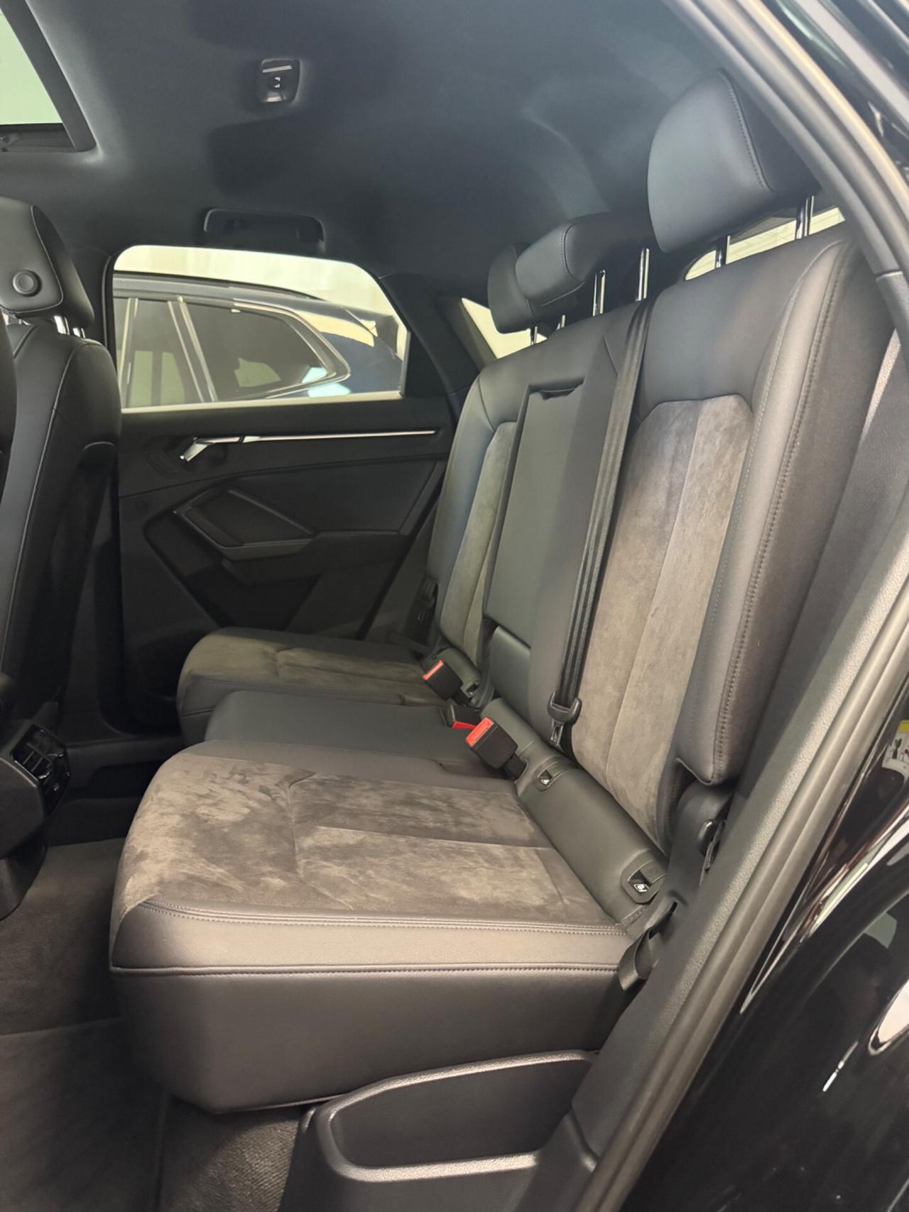 AUDI RSQ3 SPB 2.5 400 CV TETTO IVA ESPOSTA