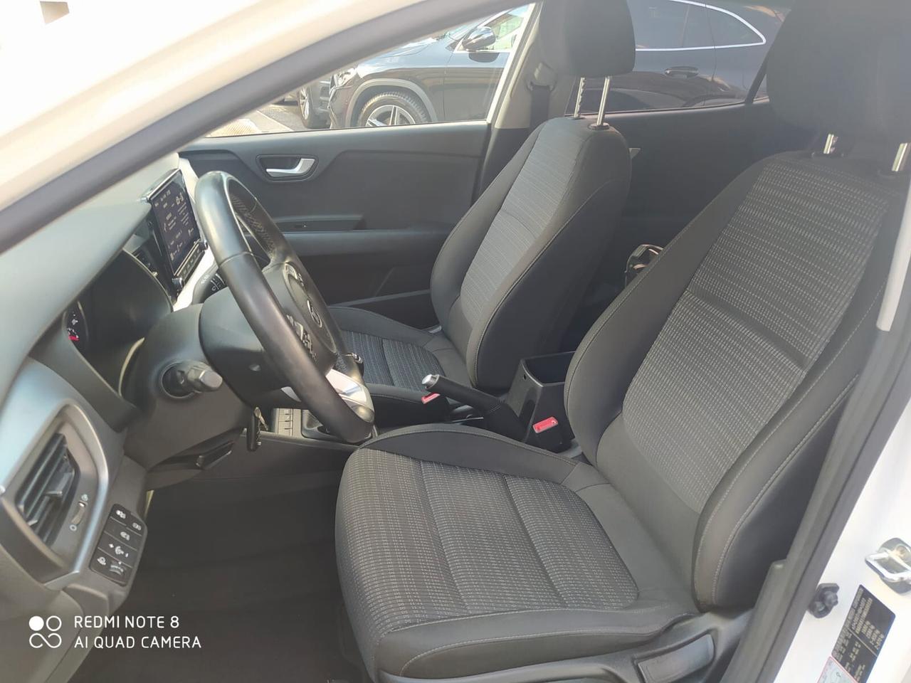 Kia Stonic 1.0 T-GDi 100 CV MHEV iMT Style