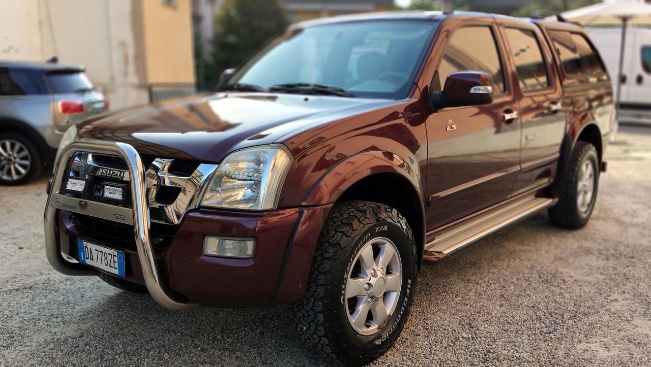 Isuzu D-Max 3.0 TD 4WD Aut e Gancio PICK UP