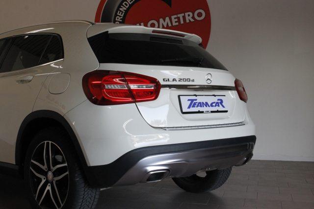 MERCEDES-BENZ GLA 200 d Automatic Executive tetto panorama