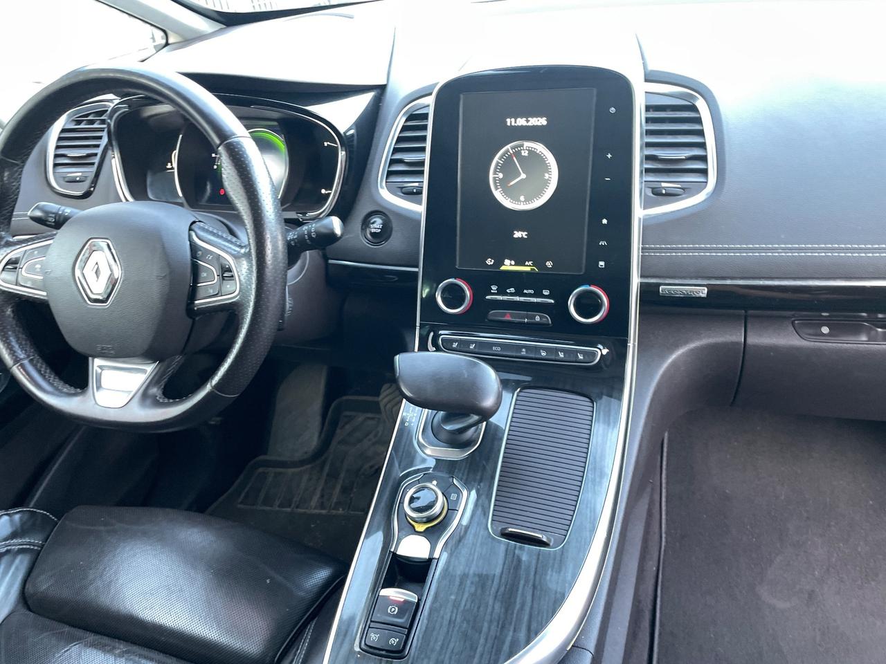 Renault Espace dCi 160CV Initiale Paris 4Control