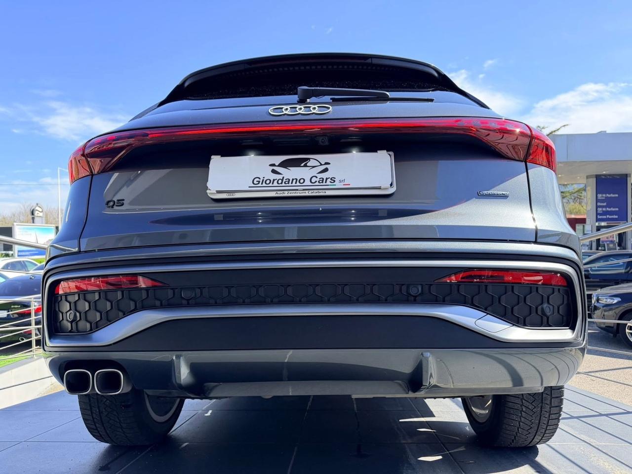 Audi Q5 TDI 150 kW mHEV+ S tronic quattro Launch edition line