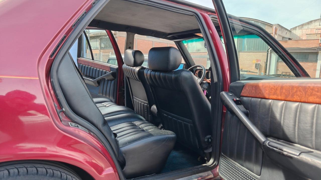 Lancia Thema 8.32