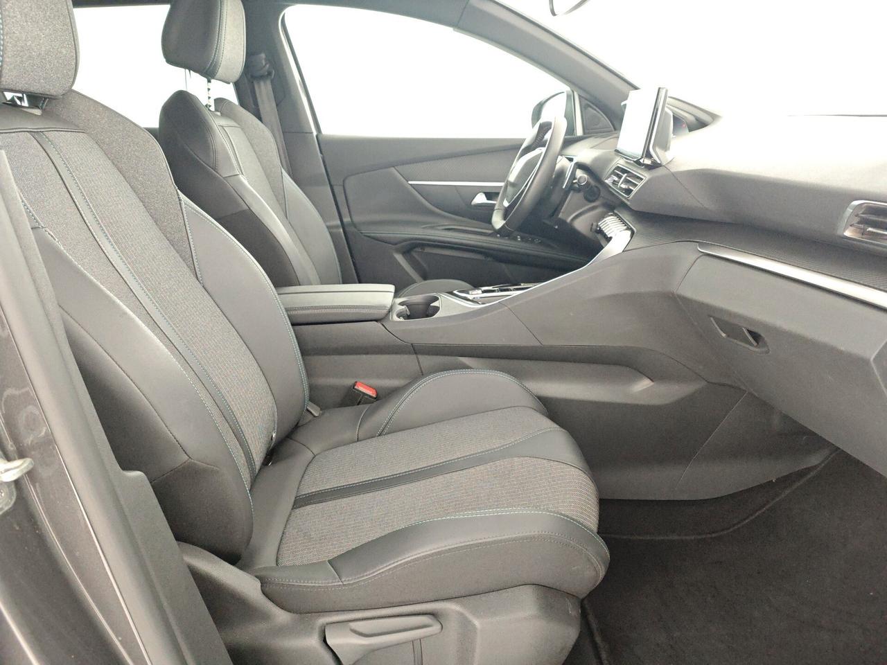 Peugeot 3008 BlueHDi 130 S&S EAT8 Allure Pack - 2024 - pari al nuovo