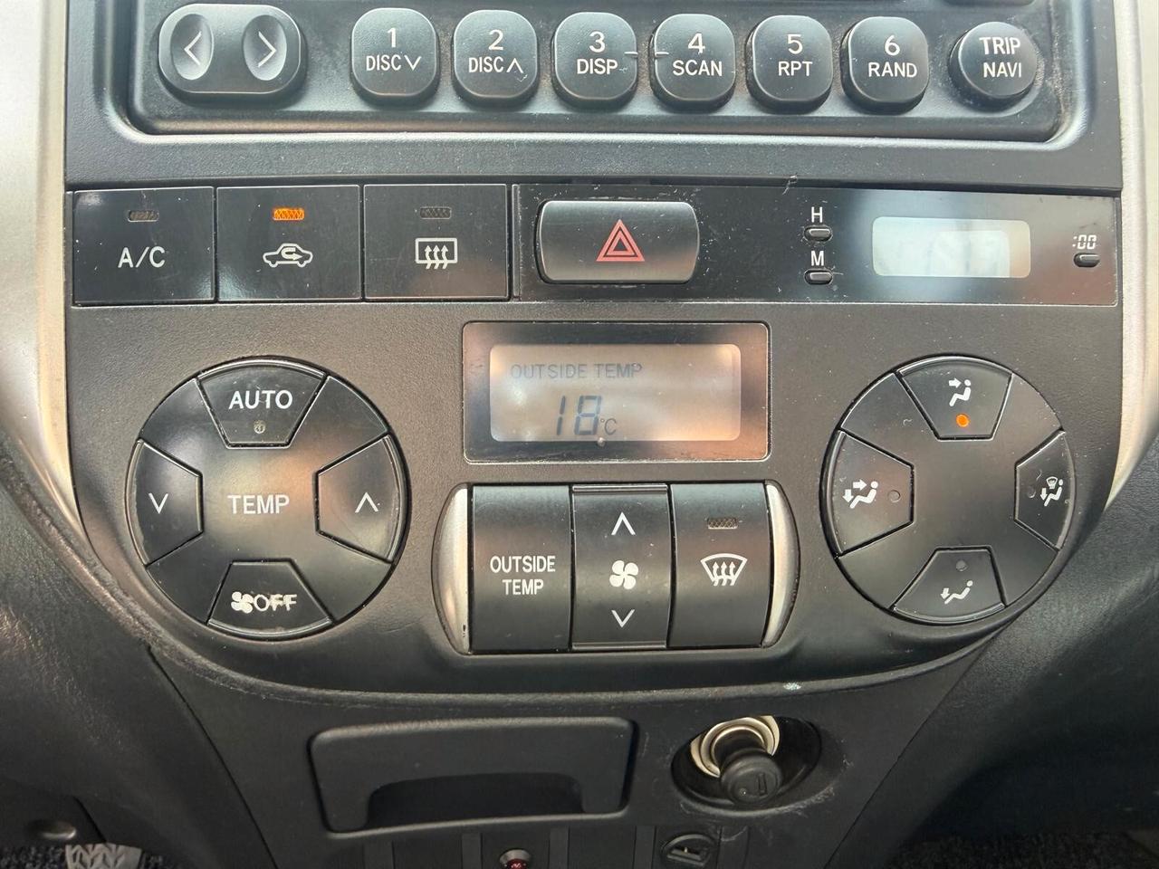 Toyota RAV 4 RAV4 2.0 Tdi D-4D cat 5 porte Sol