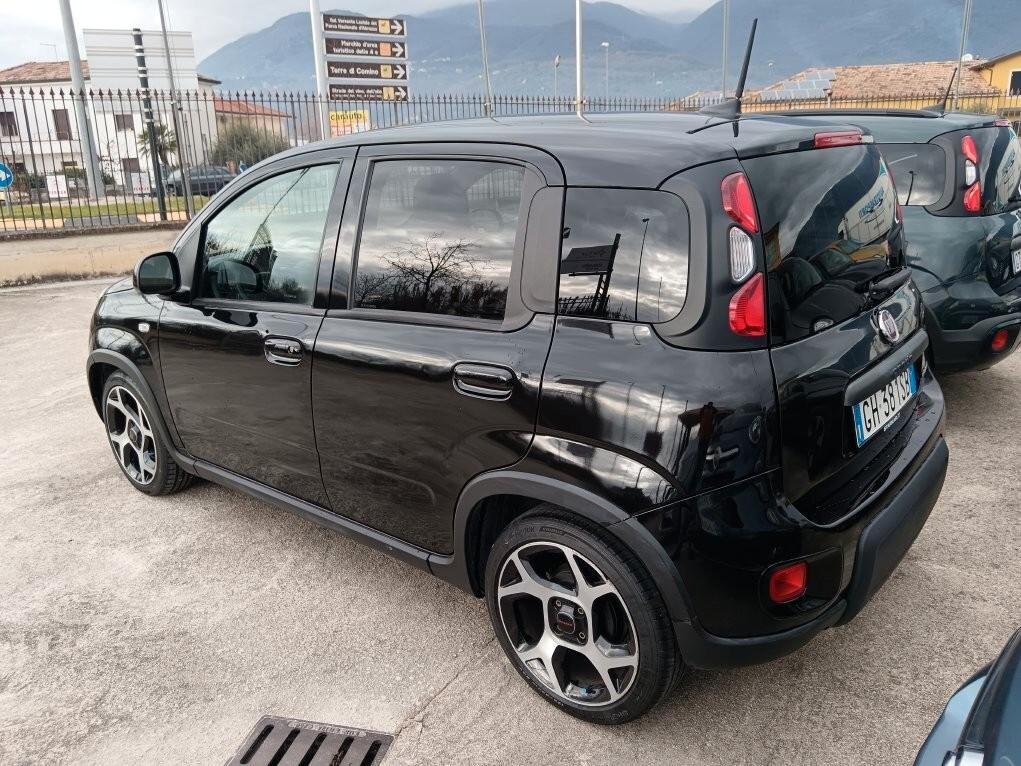 Fiat Panda 1.0 FireFly S&S Hybrid Sport