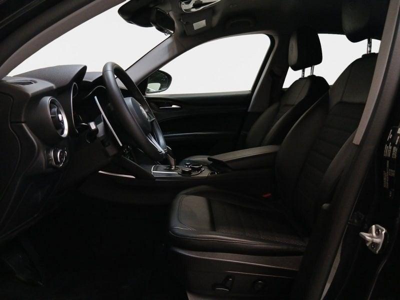 Alfa Romeo Stelvio 2.2 t Executive Q4 210cv auto my19