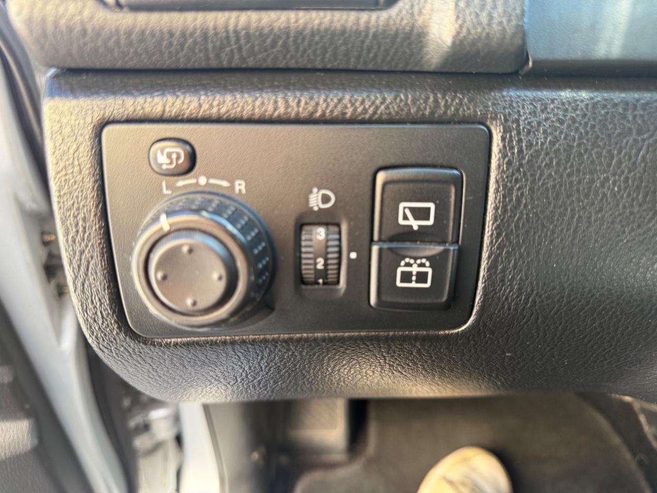 Ssangyong REXTON 2.7 4WD
