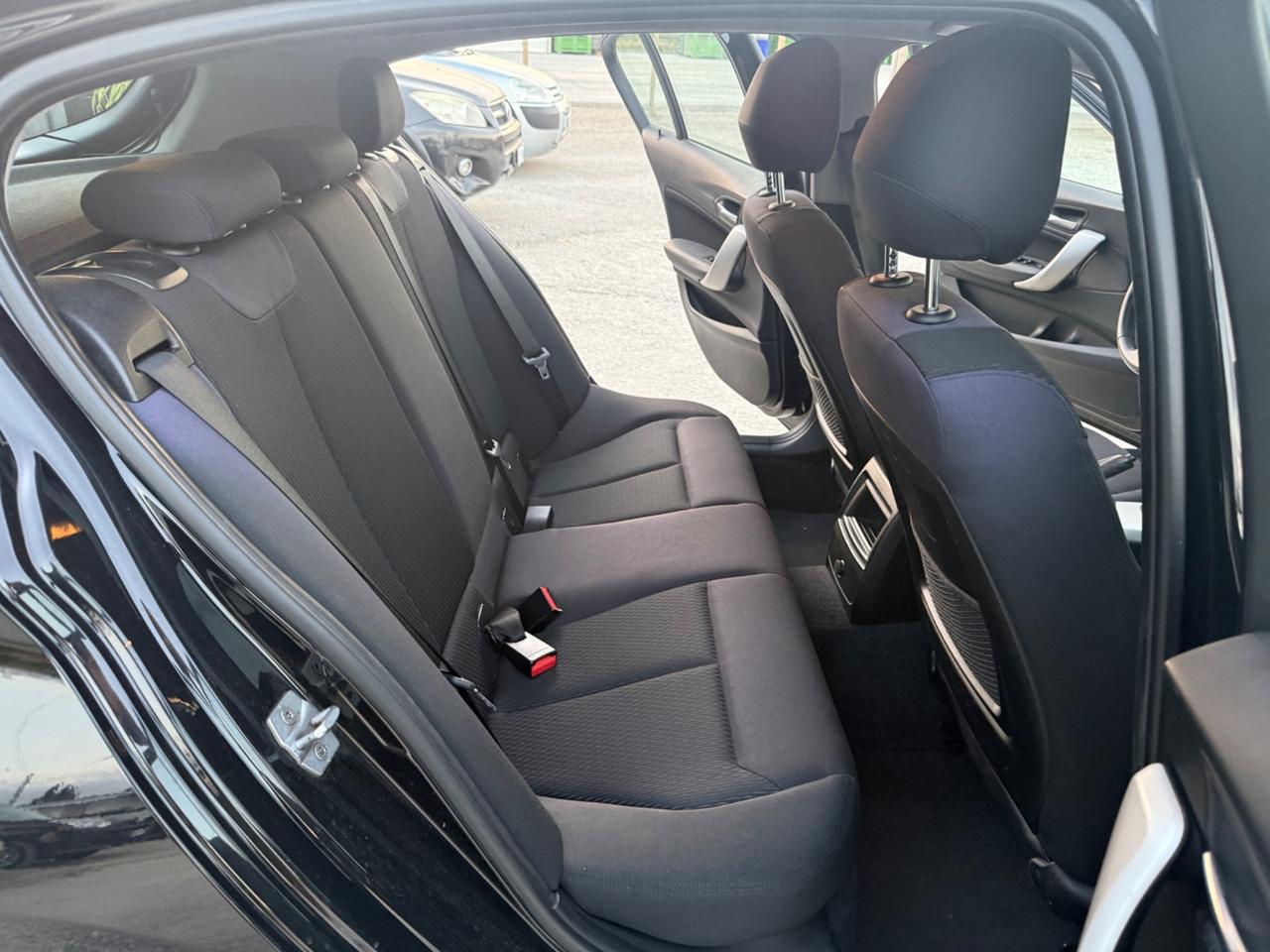 Bmw118d 5p. Sport 2013