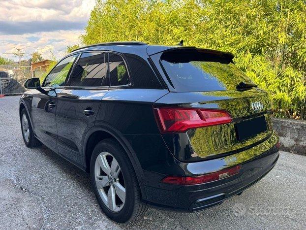 AUDI Q5 2.0 TFSI quattro S tronic S line plus