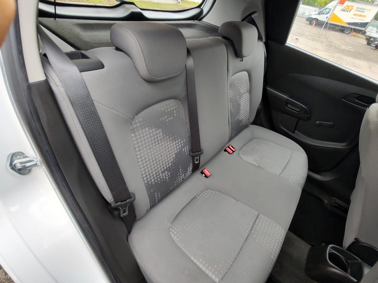 Chevrolet Aveo 1.2 70CV 5 porte LS, OK NEOPATENTATI, GARANZIA L.12 MESI.