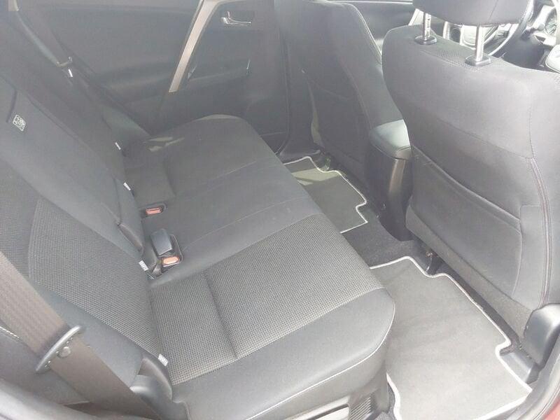 Toyota RAV4 2.5 Hybrid 2WD Lounge