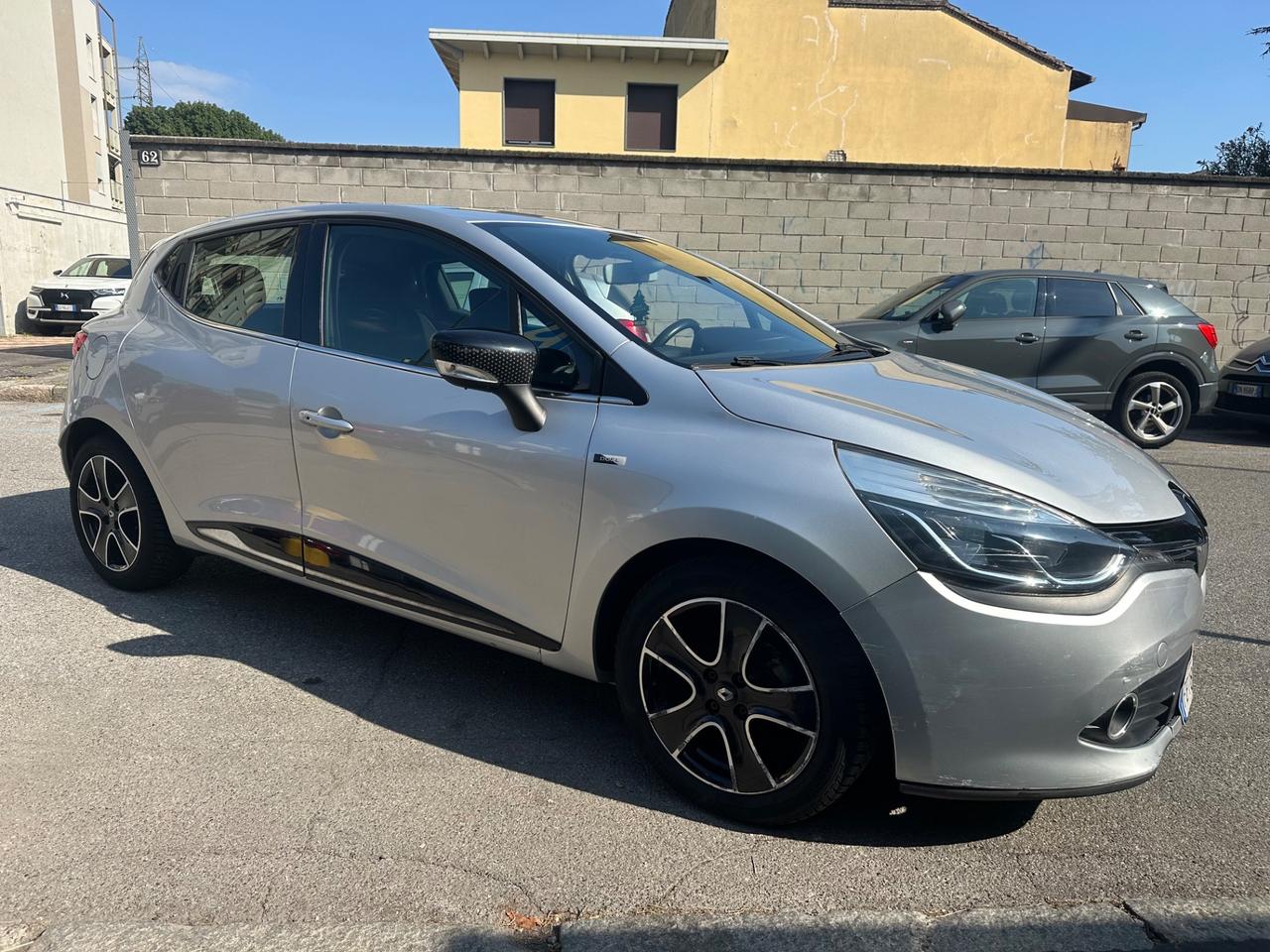 Renault Clio 1.2 75CV 5 porte Zen - ok neopatentati
