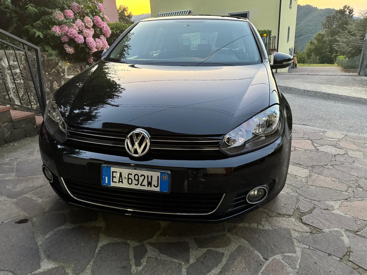 Volkswagen Golf 1.6 TDI DPF 5p. Highline 04/2010