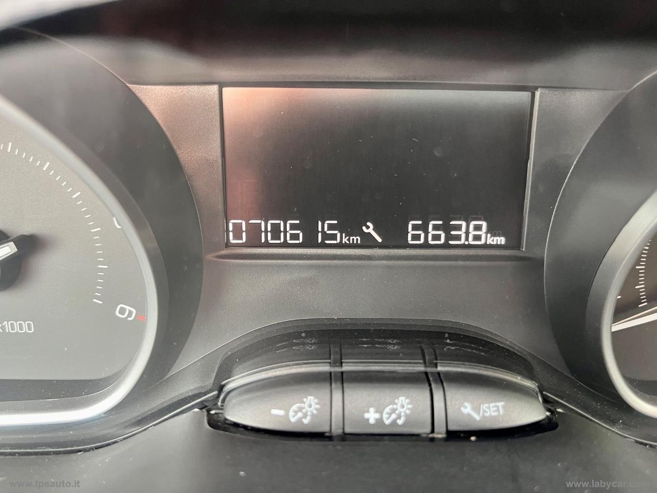PEUGEOT 2008 BlueHDi 100 Active