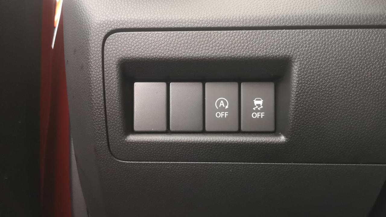 SUZUKI Ignis 1.2h Top 2wd