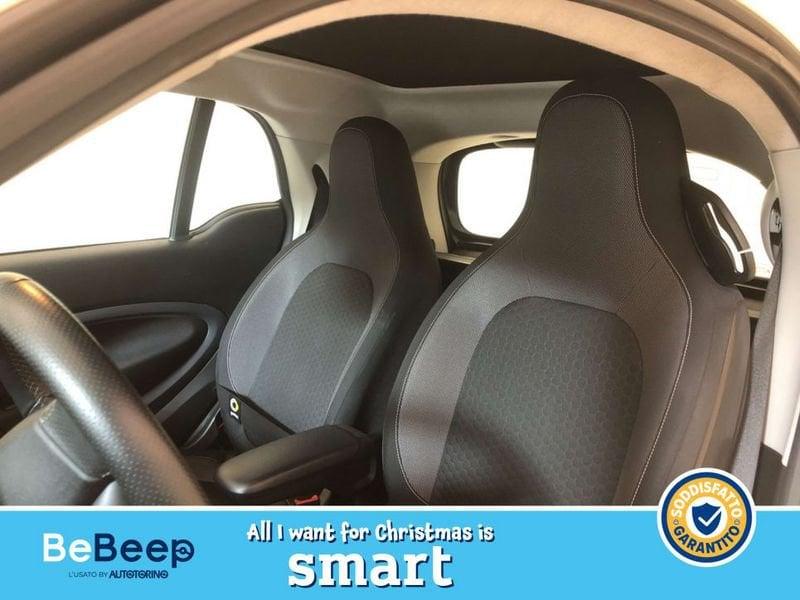 smart fortwo EQ PULSE 22KW