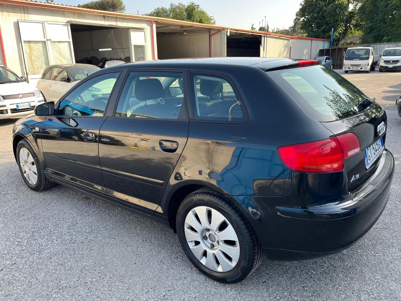 Audi A3- sportback 1.9 tdi- full-11/2007