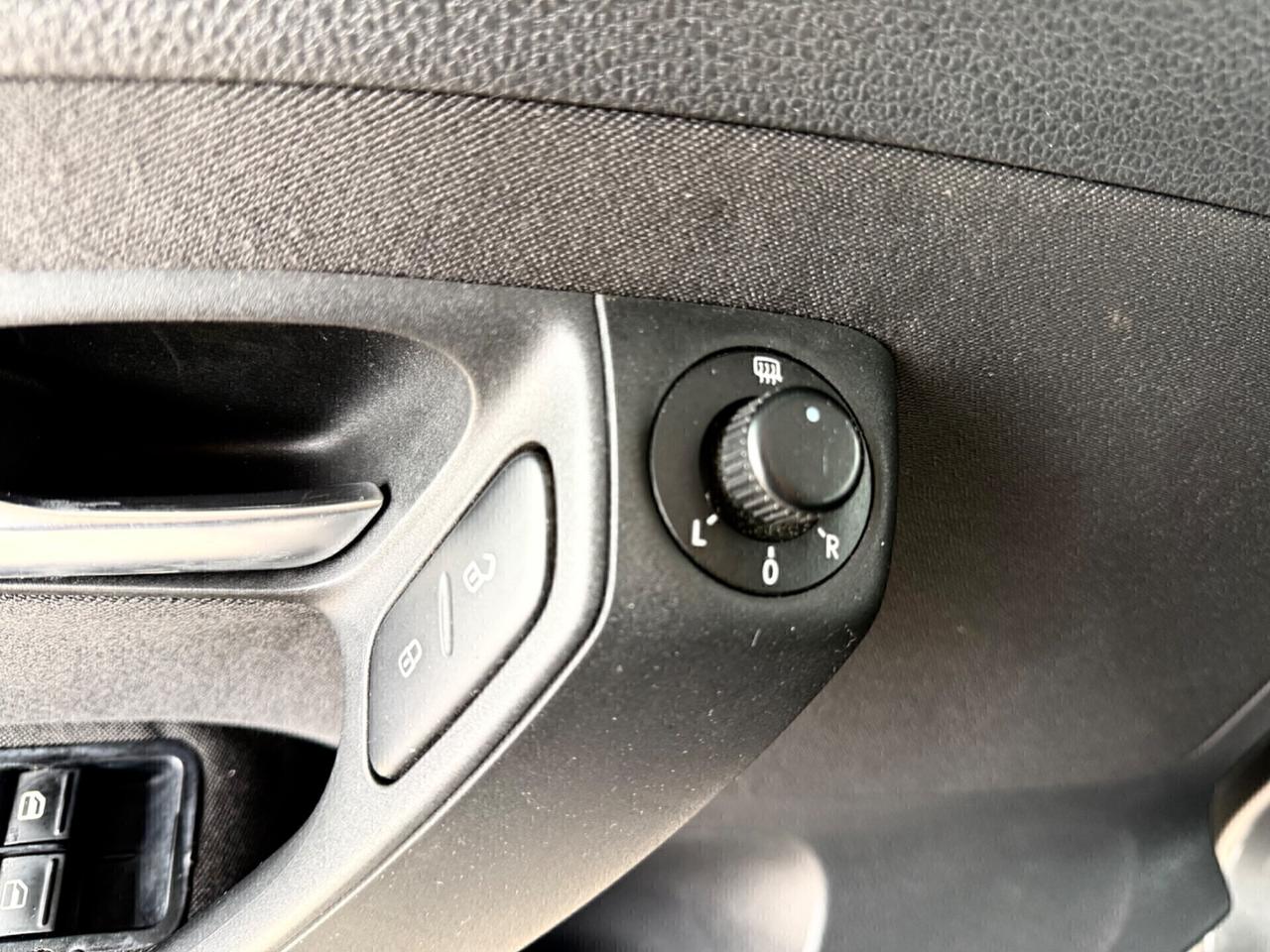 VW Polo 1.6 TDI 90CV AUTOMATICA DSG ANCHE NEOPATENTATI