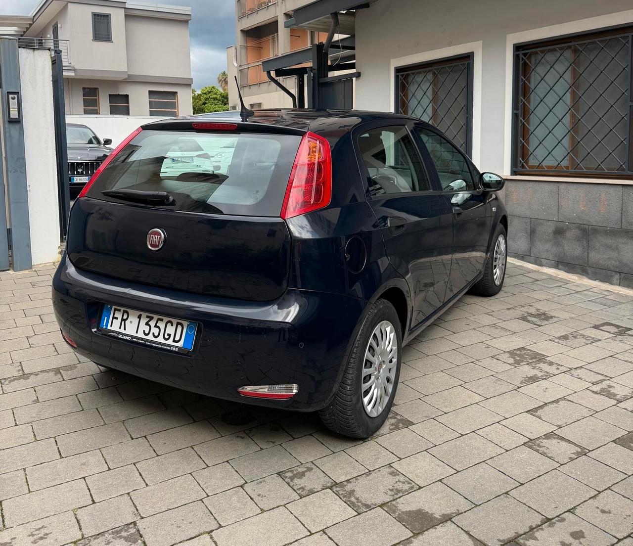 Fiat Punto 1.3 MJT II S&S 95 CV 5 porte Street