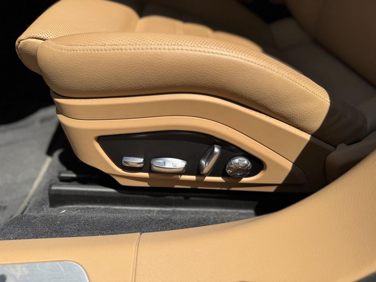Porsche Panamera 10 Years Edition 2.9 4 E-Hybrid PHEV #5789