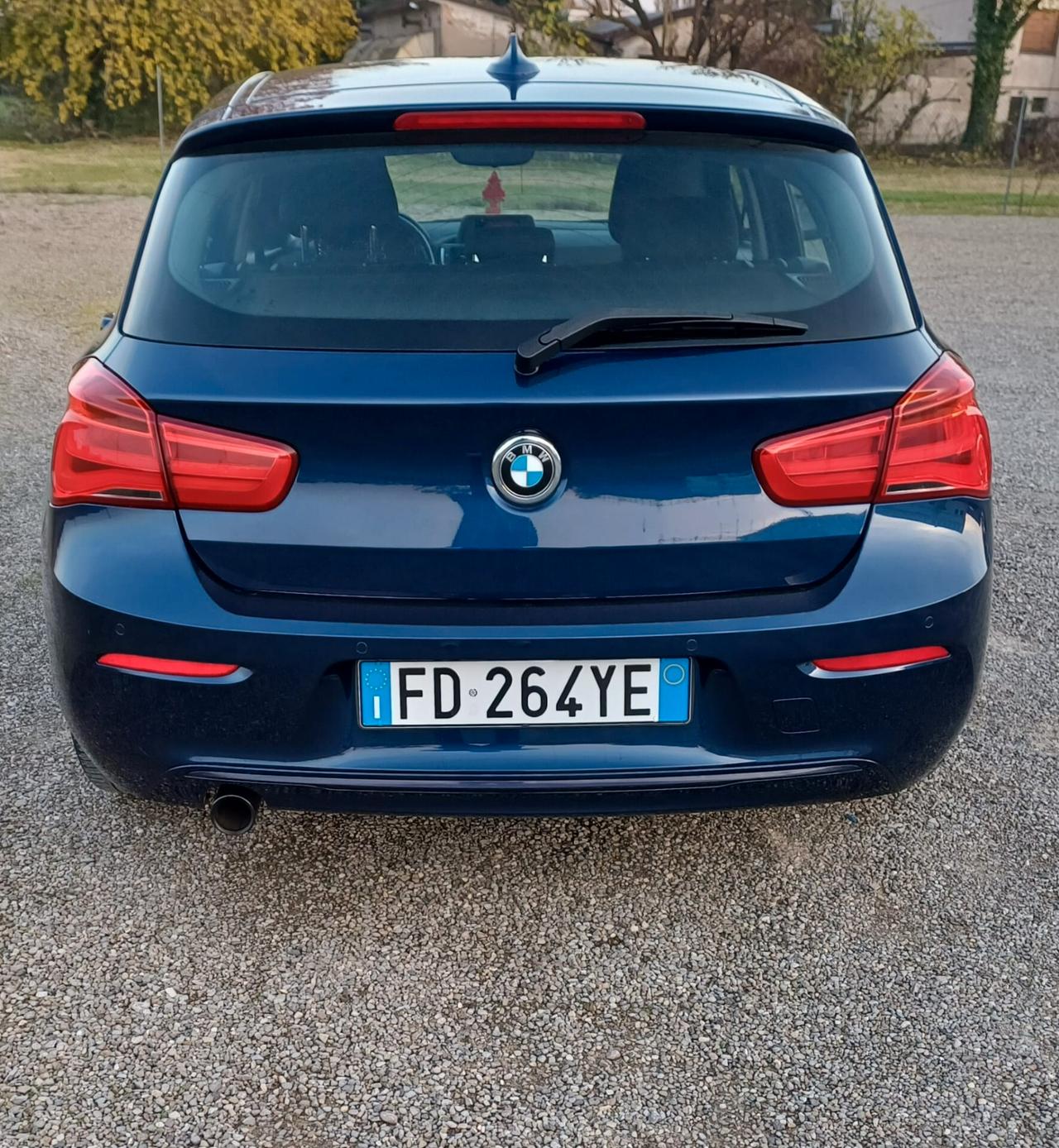 Bmw 116 116d 5p. Urban