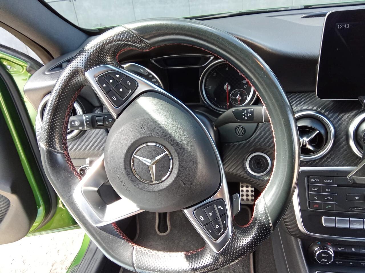Mercedes-benz A 180 A 180 d AMG Automatic Premium