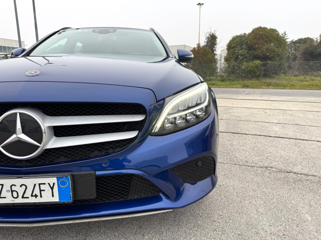 MERCEDES C200d S.W. Sport 160CV - Navi Led 17
