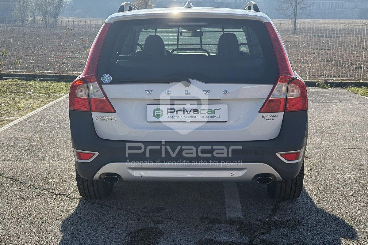 VOLVO XC70 D5 AWD Geartronic Summum