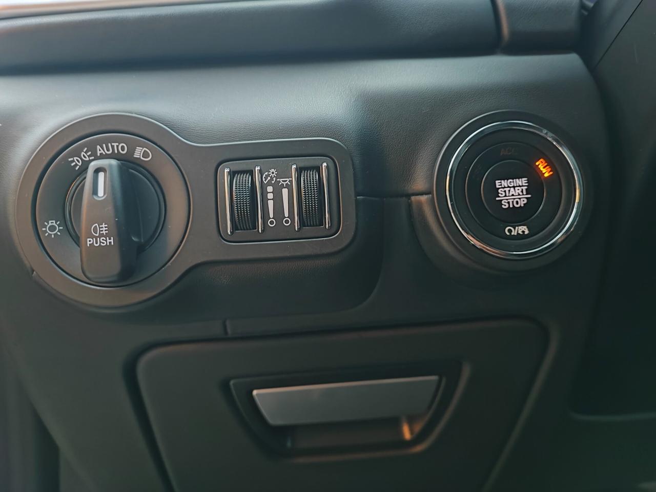 Maserati Ghibli V6 Modena PARI AL NUOVO