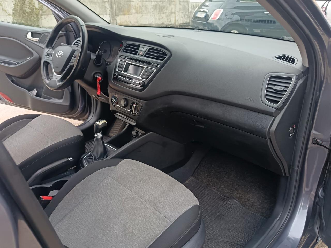 Hyundai i20 1.2 GPL 84 CV 5 porte Comfort