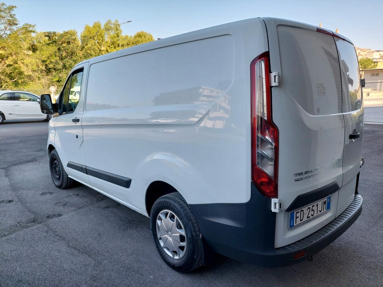 Ford Transit Custom Transit Custom 250 2.2 TDCi PC Furgone Entry
