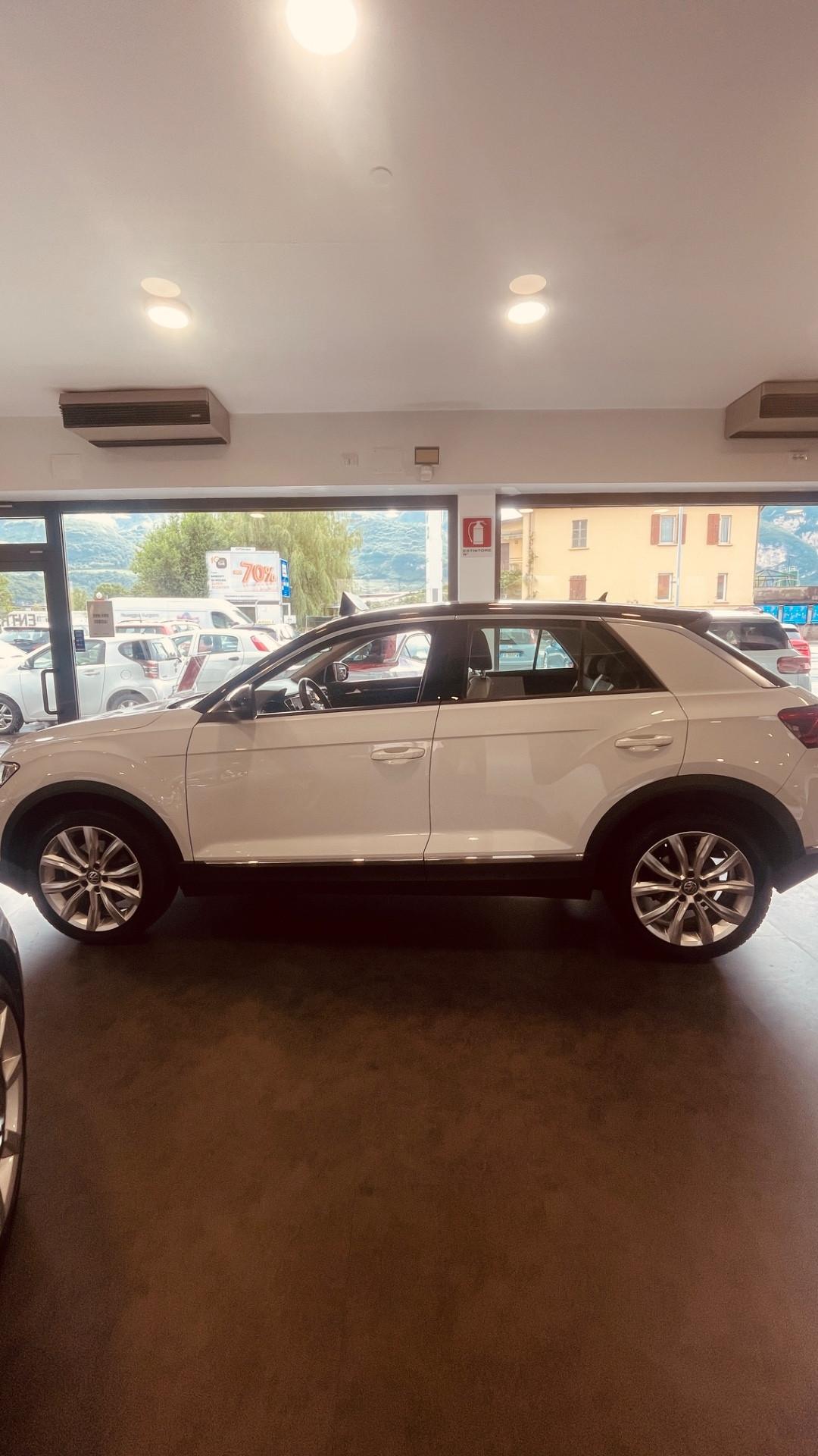 VOLKSWAGEN T-ROC 2.0 TDI SCR 150cv DSG 4MOTION Advanced BlueMot. Tech.