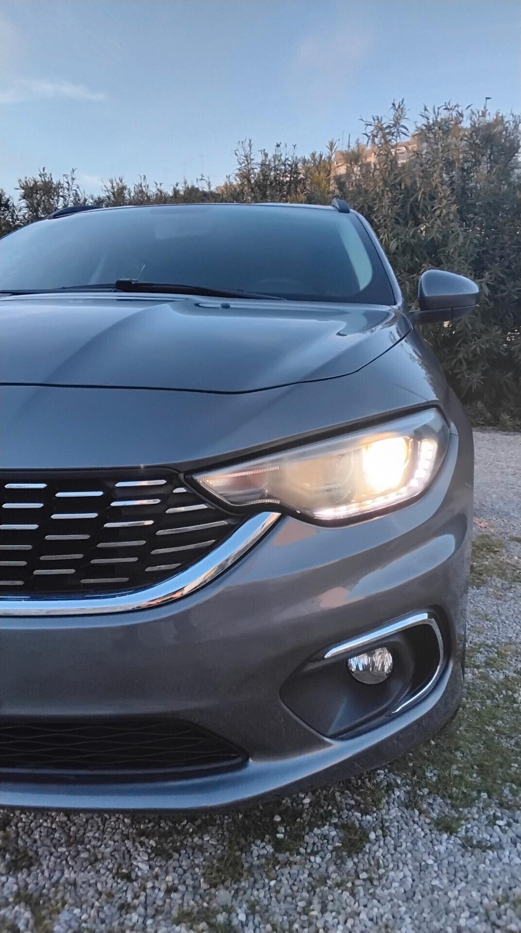 Fiat Tipo 1.6 Mjt S&S DCT SW Lounge