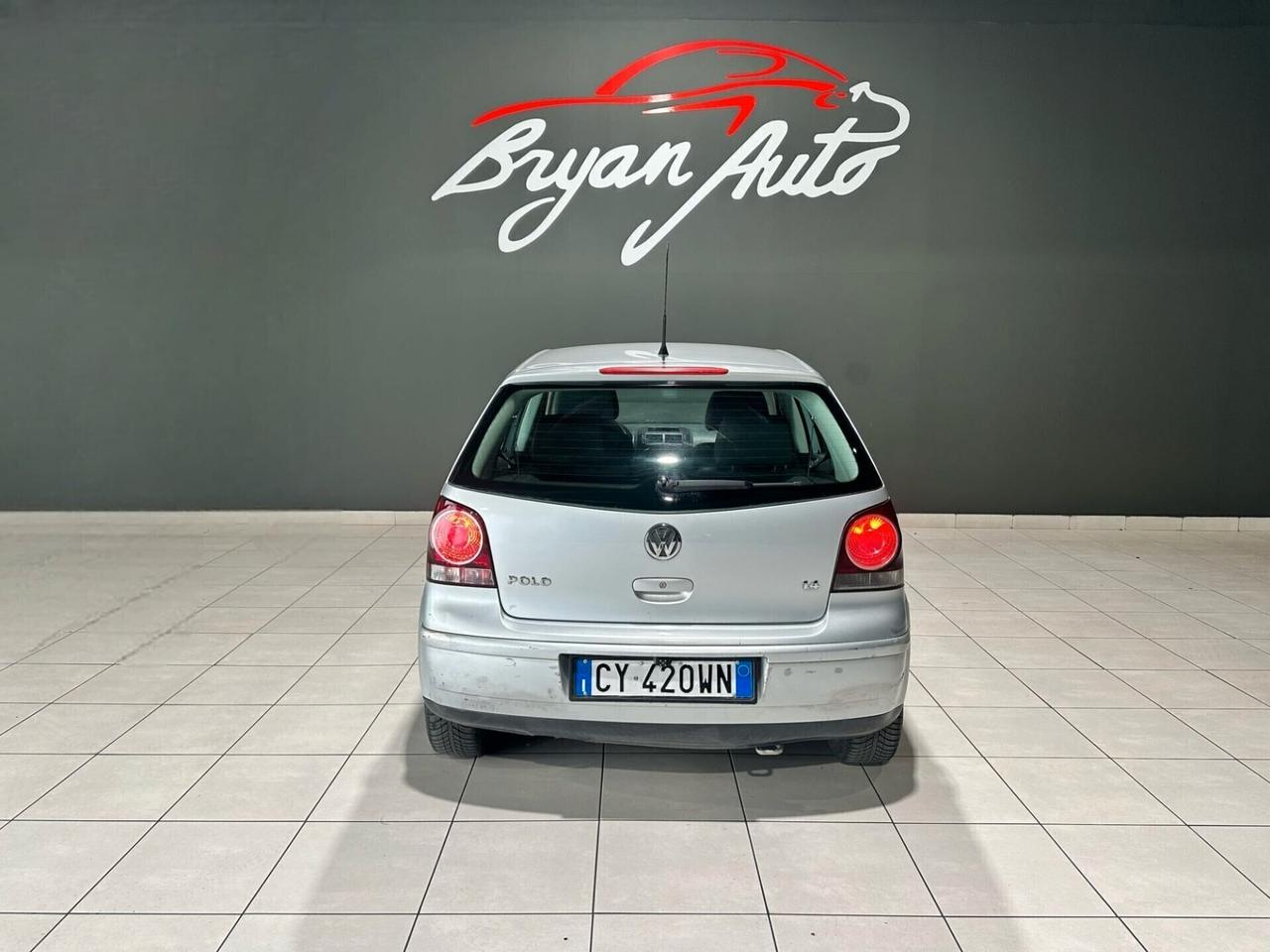 Volkswagen Polo 1.4/75CV 16V 5p. Comfortline BI-FUEL G