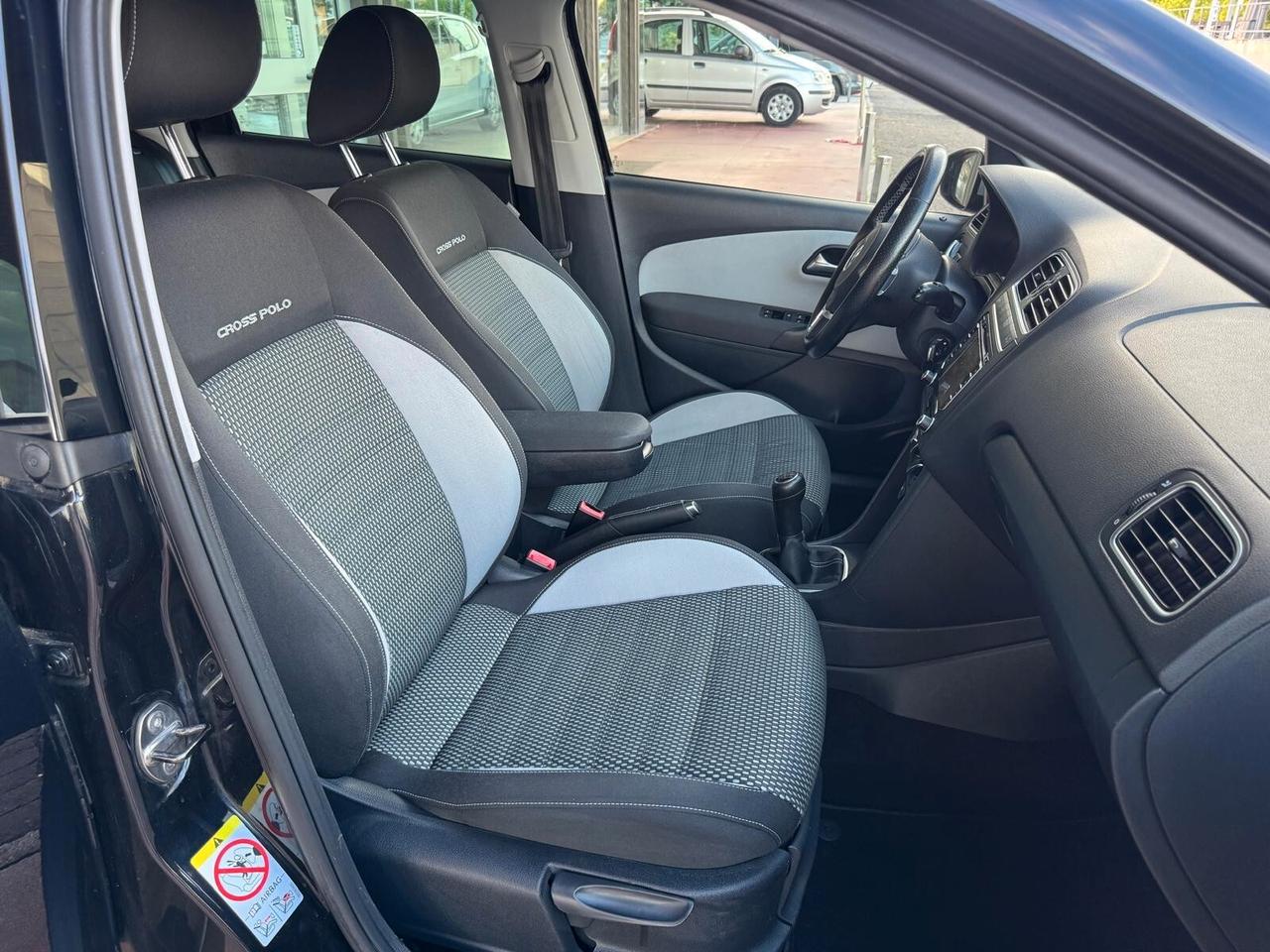 Volkswagen PoloCross 1.4 5 porte Comfortline