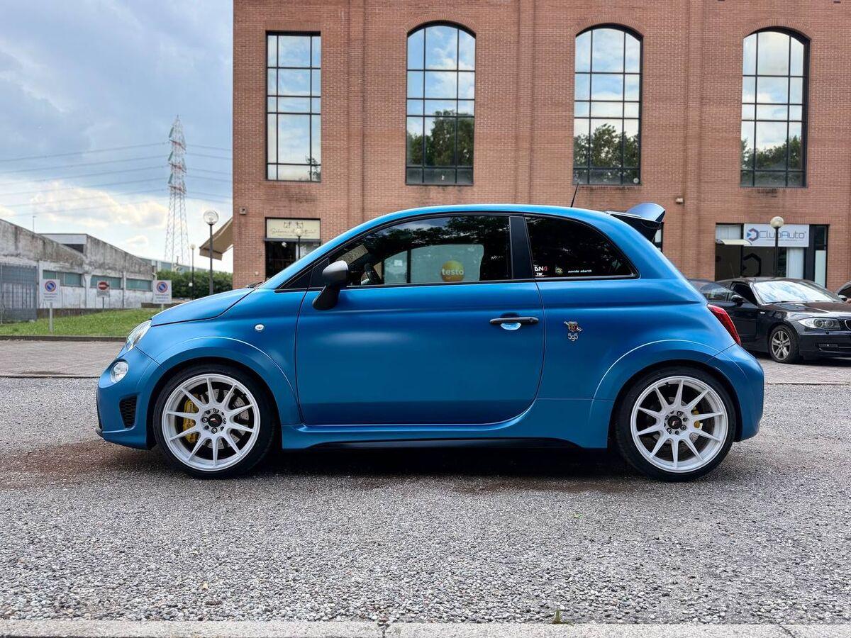 Abarth 695 1.4 t-jet 70th 180cv