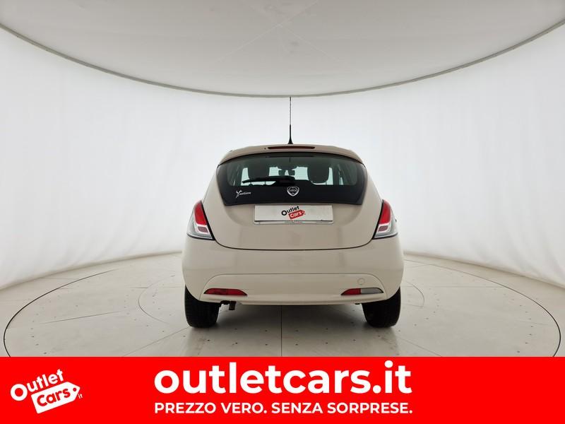 Lancia Ypsilon 1.2 silver 69cv