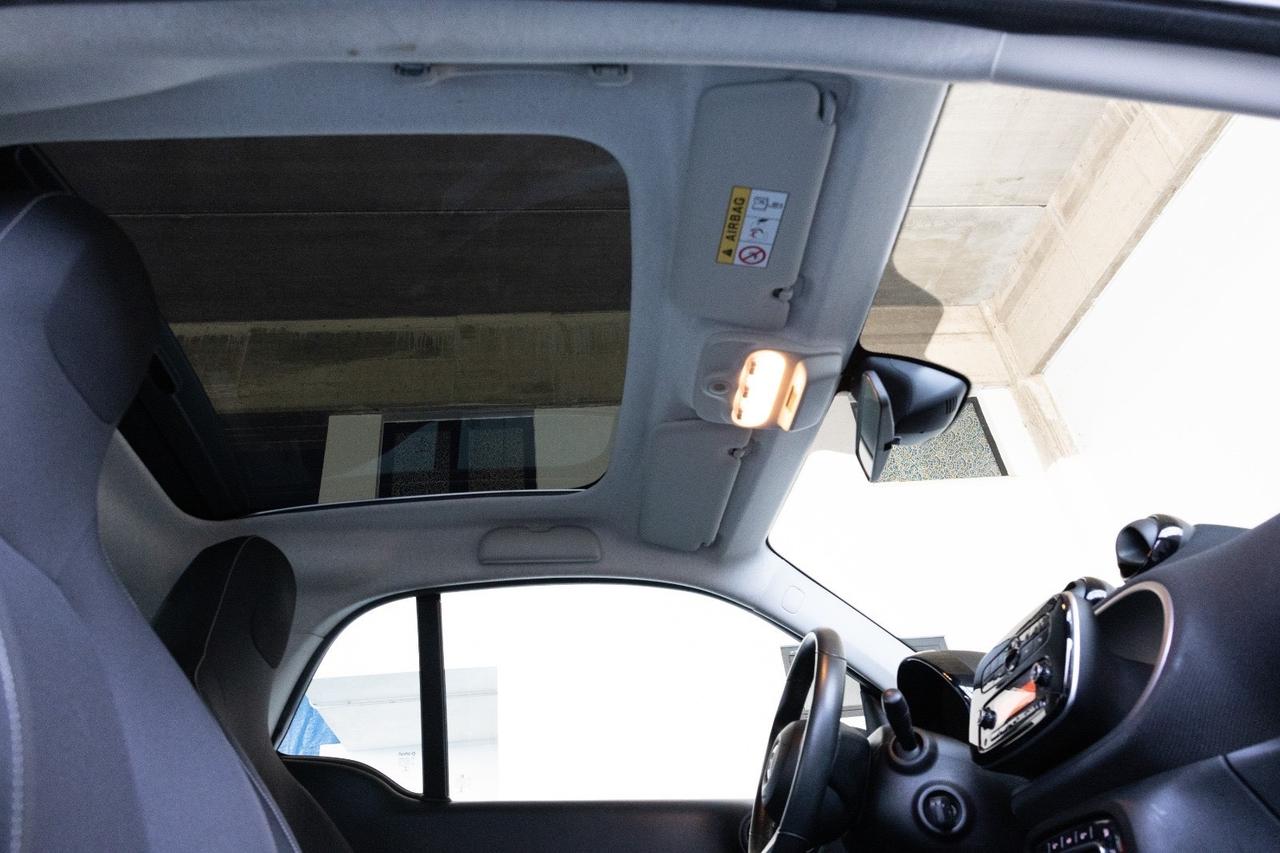 Smart ForTwo 70 1.0 Passion 71CV 2019 ITALIANA UNIPROPRIETARIO IVA ESPOSTA
