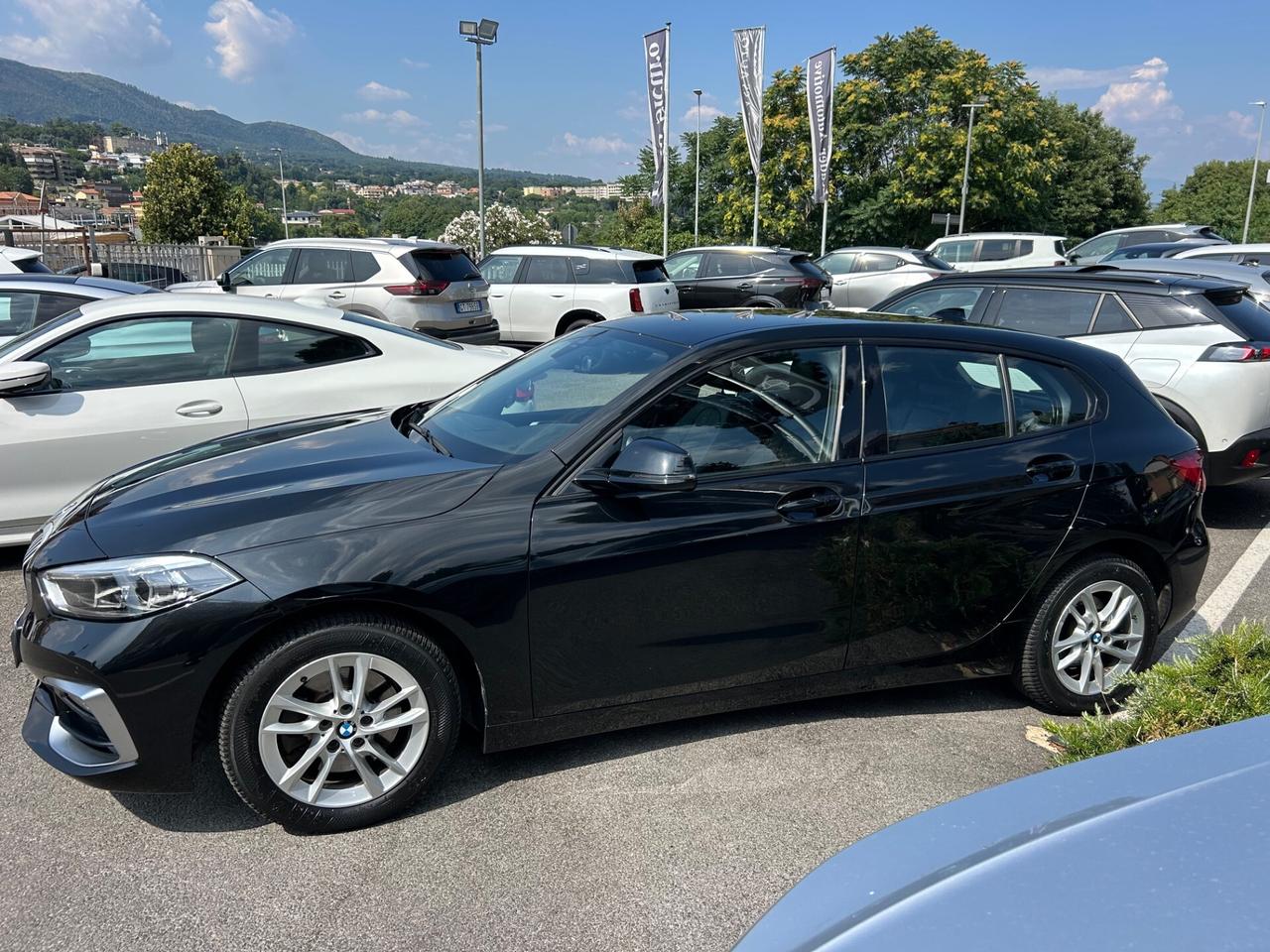 Bmw 118 118d 5p. Luxury