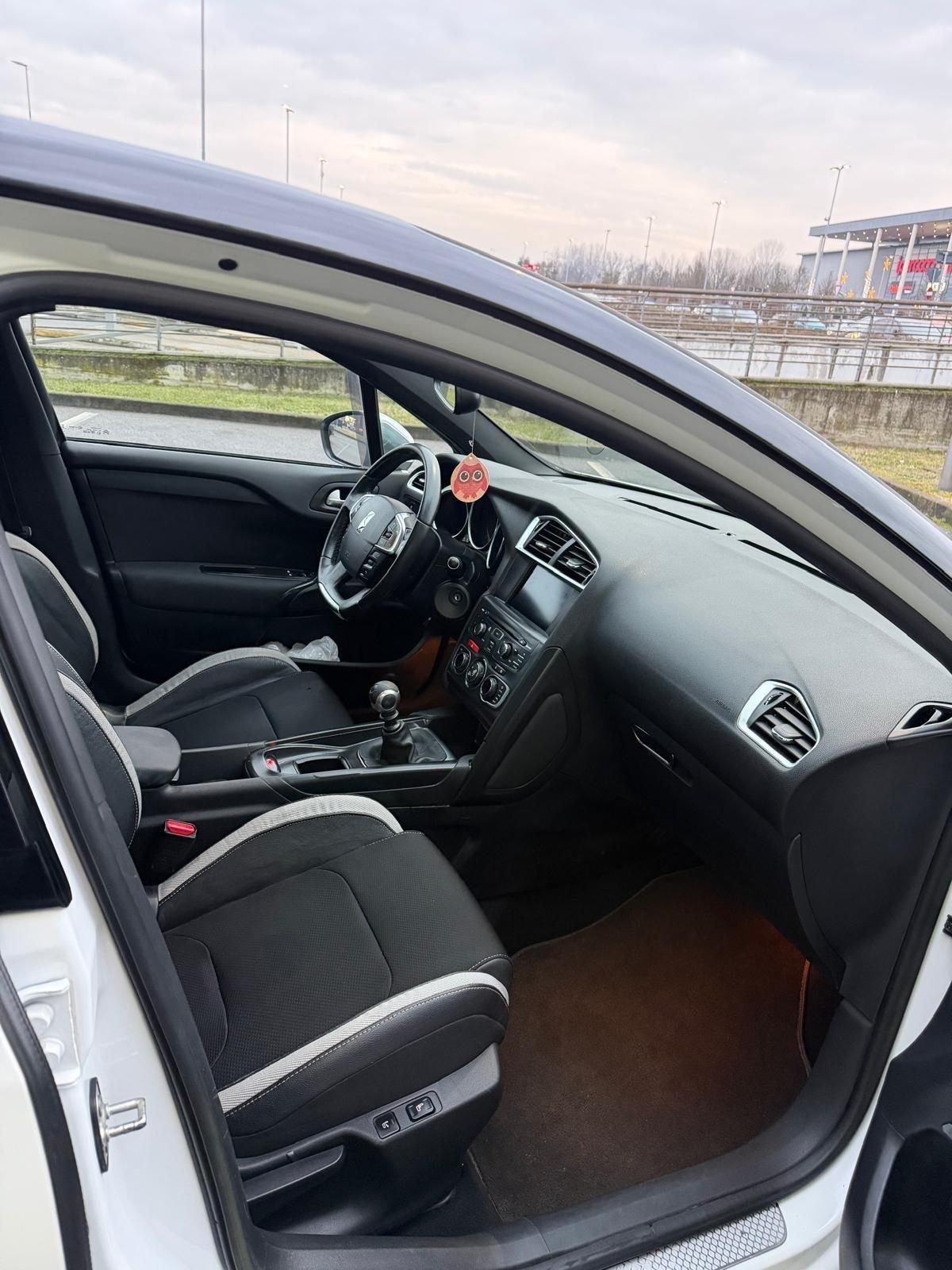 Citroen DS4 1.6 e-HDi 115 airdream ETG6 Business