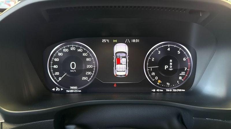 Volvo XC40 N1 T2 Core auto