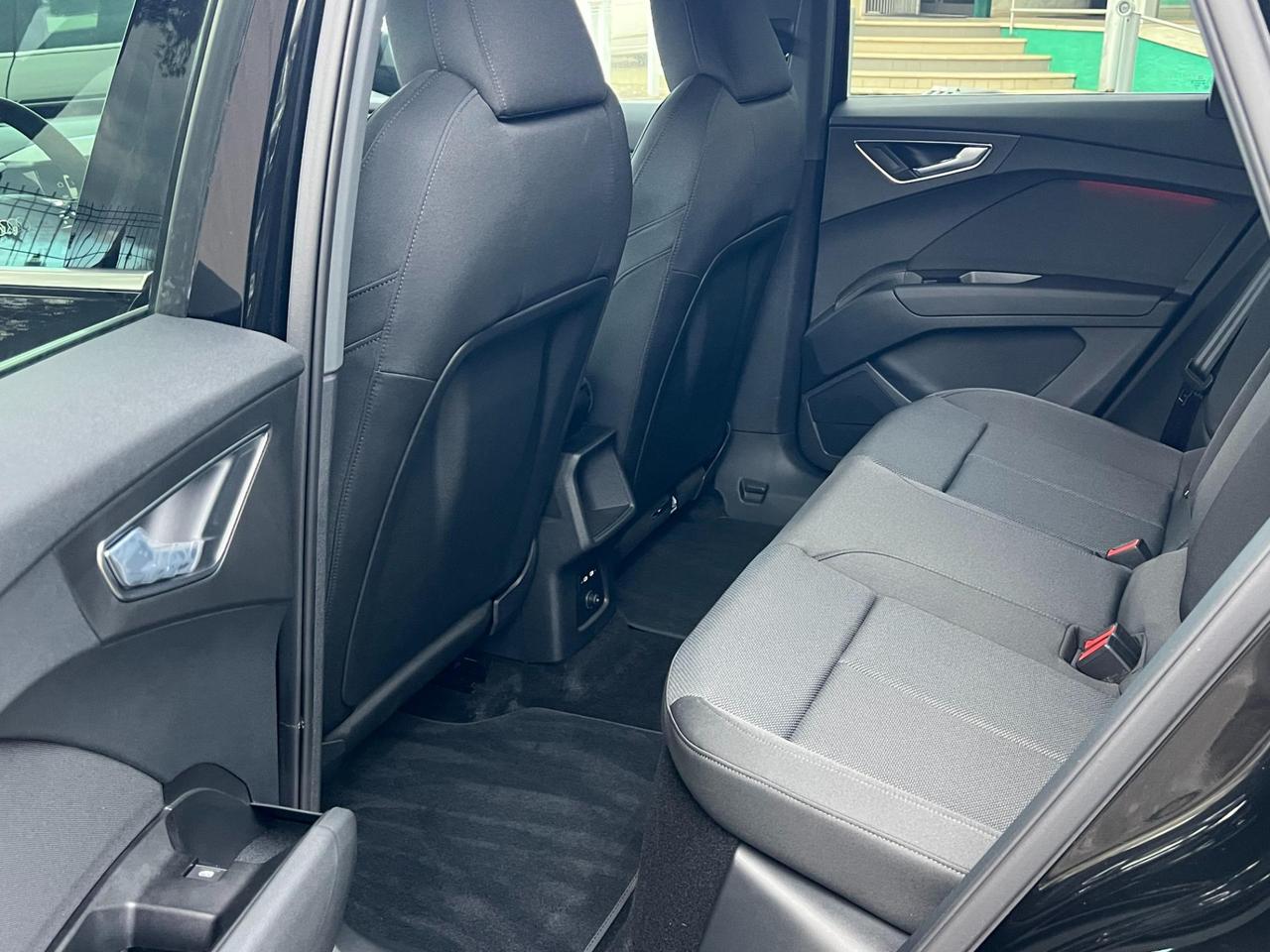 Audi Q4 e-tron 45 S line edition quattro 286cv