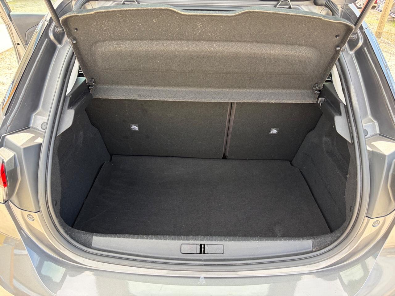 Opel Corsa 1.2 benzina 2020