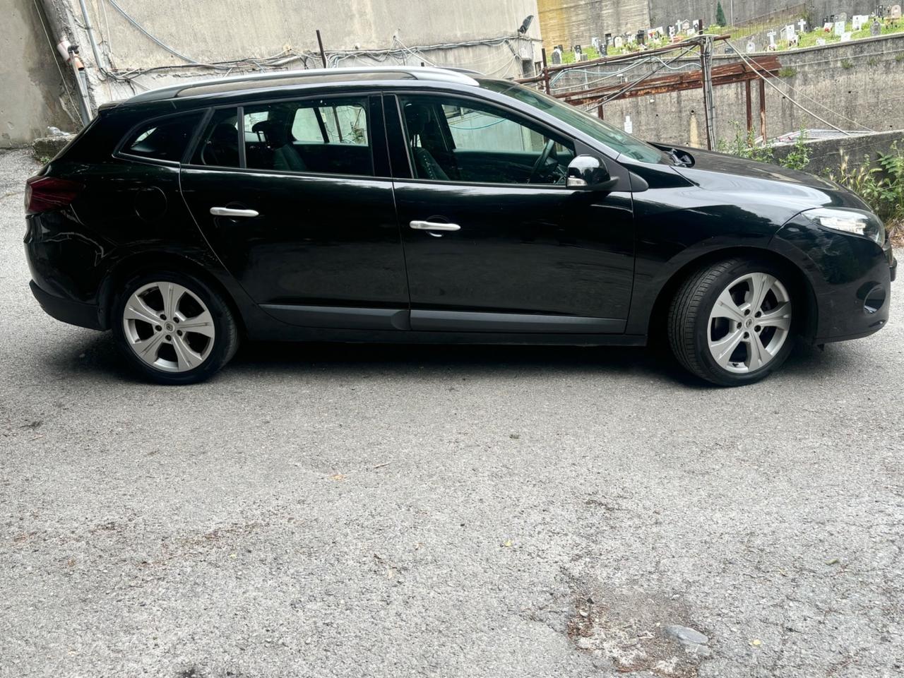Renault Megane Mégane 1.5 dCi 110CV SporTour Attractive