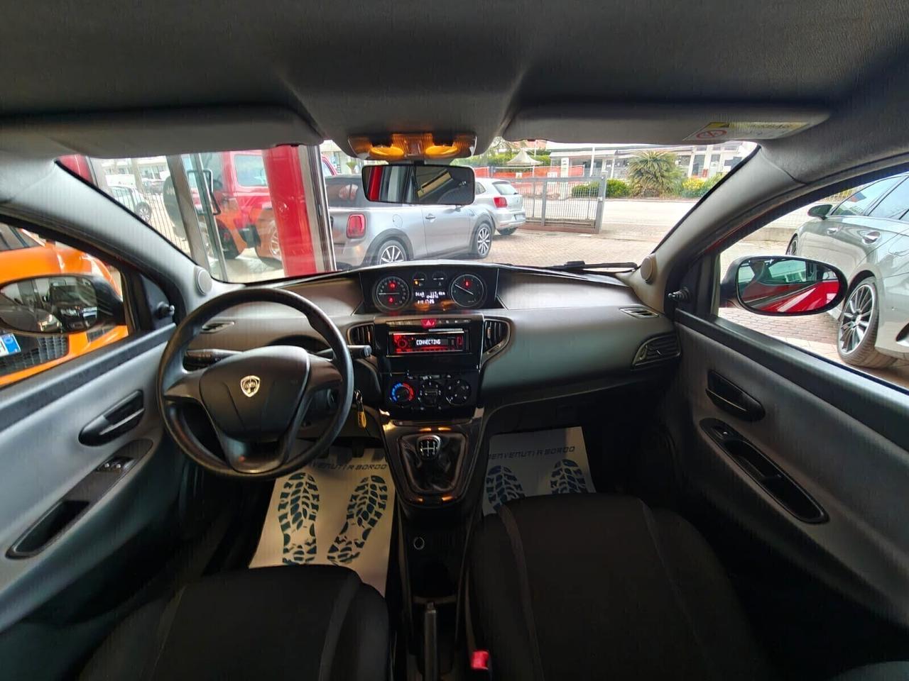 Lancia Ypsilon 1.3 MJT 16V 80 CV 5 porte S&S Platinum